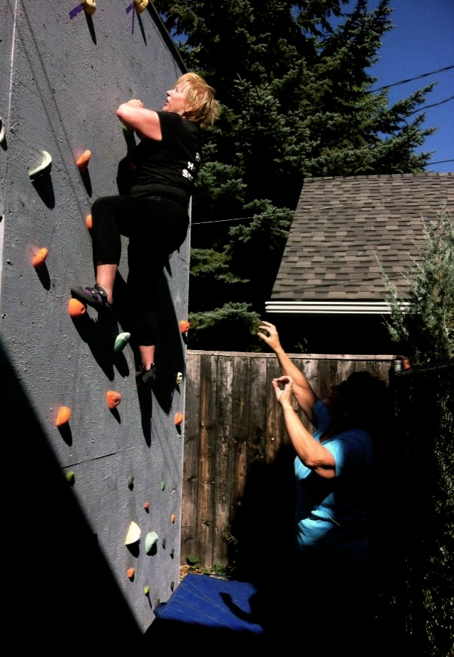 Theresa_bouldering.jpg